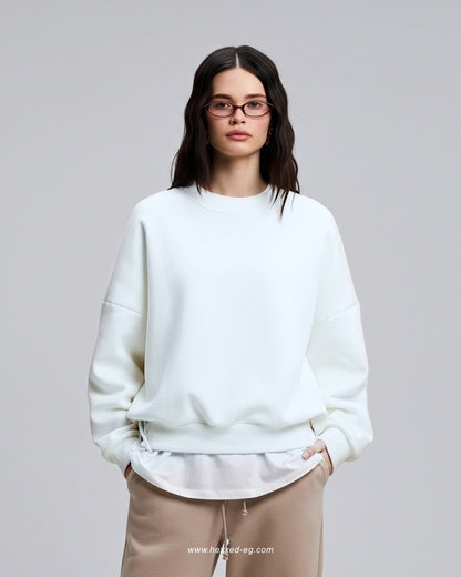 WHITE BASIC CREWNECK